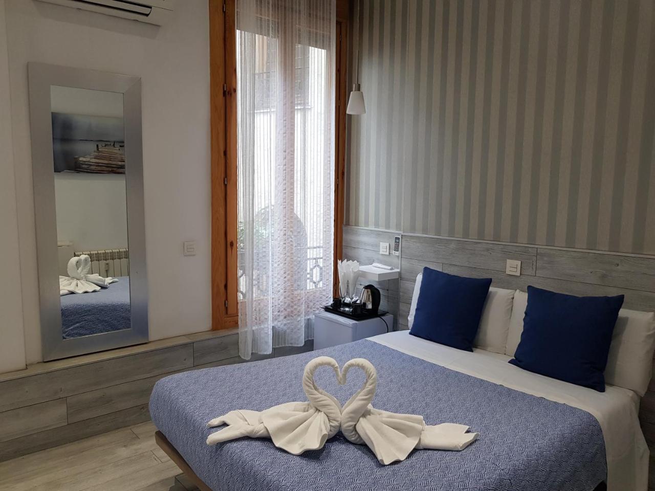 Hostal Main Street Μαδρίτη Εξωτερικό φωτογραφία